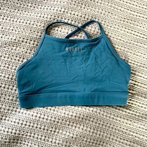 Nobull High neck Medium